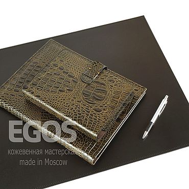 Бювар из натуральной кожи с двух сторон. . Канцелярские товары ручной работы - Ярмарка Мастеров Канцелярские товары ручной работы. Ярмарка Мастеров - ручная работа Бювар из натуральной кожи с двух сторон. Handmade.