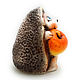 Ceramic figurine 'hedgehog with an apple'. Figurine. aboka. My Livemaster. Фото №4