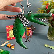Для дома и интерьера handmade. Livemaster - original item Christmas tree pendant Crocodile. Handmade.