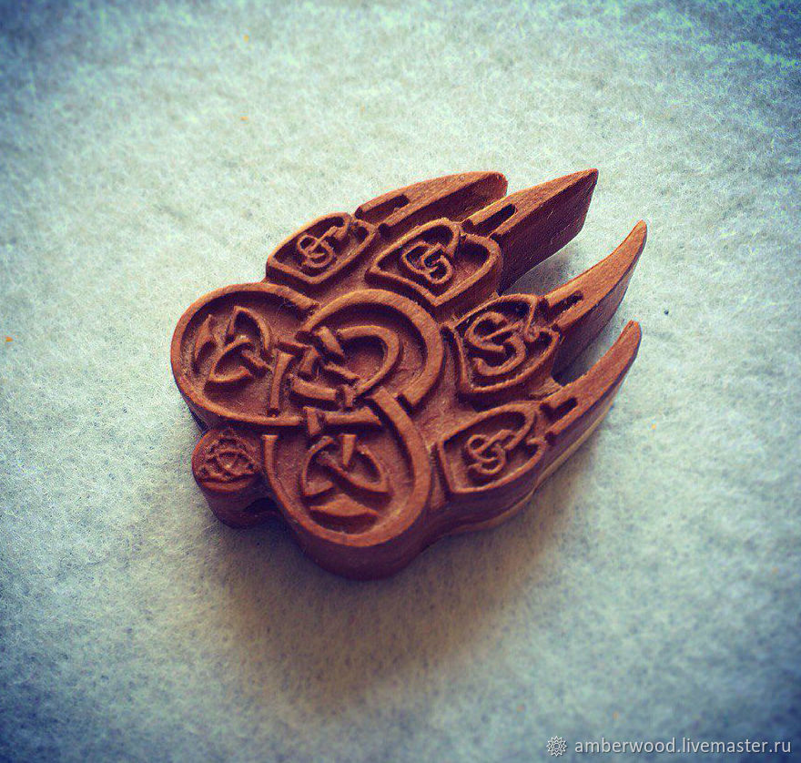 амулет звезда велеса. велес амулет маленький. иван велес мастер класс по живописи. славянский оберег лельник. печать велеса из дерева.