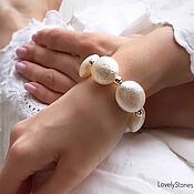 Украшения handmade. Livemaster - original item Ivory bracelet delicate summer feminine milky shade. Handmade.