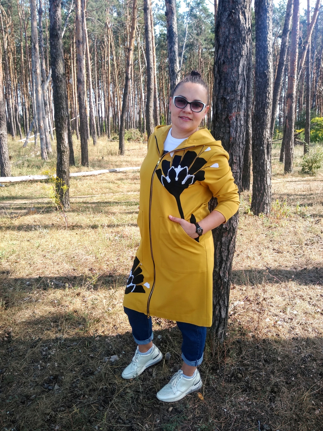 Пошив и вышивка летнего пальто.На заказ!