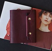 Канцелярские товары handmade. Livemaster - original item Leather notebook A5 on the rings and the magnets / Notepad genuine leather. Handmade.