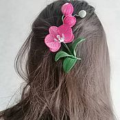 Брошь-булавка: Веточка с розовыми орхидеями
