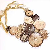 Украшения handmade. Livemaster - original item Button Flowerbed, Necklaces, natural leather, wooden buttons. Handmade.