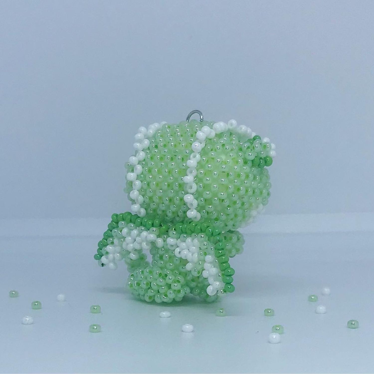 Игрушки из бисера