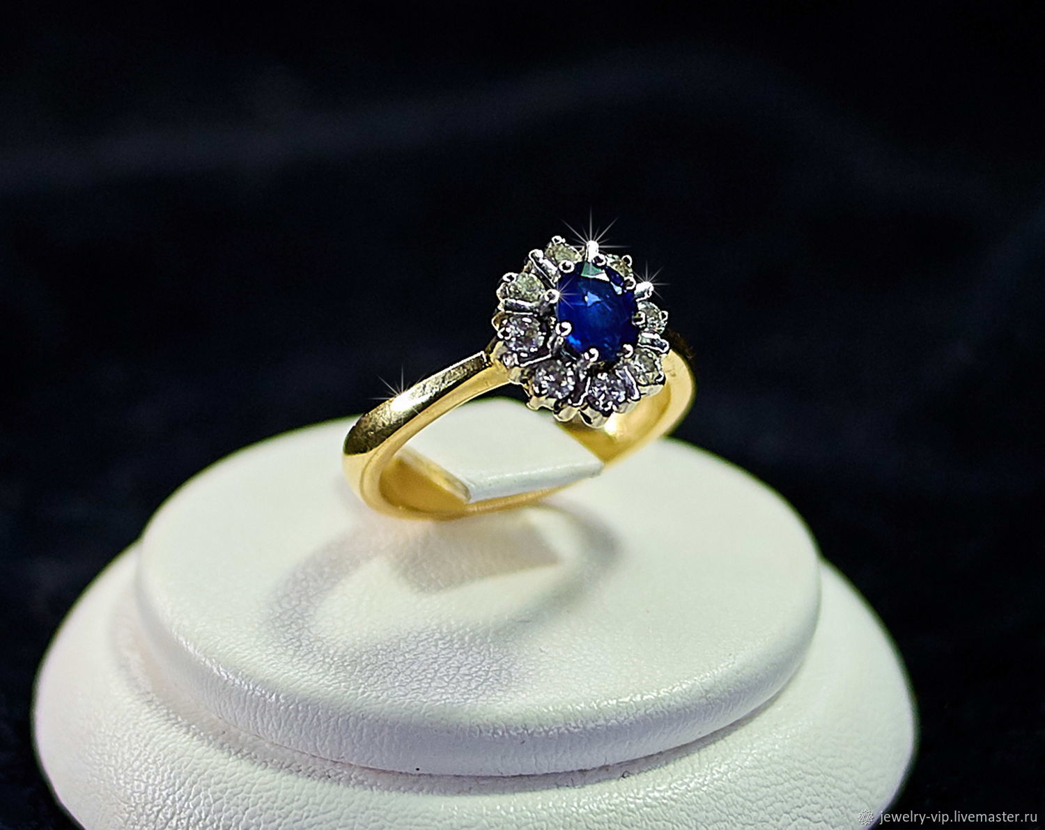 Кольцо принцессы Дианы - натуральный сапфир и бриллианты купить в интернет-магазине Ярмарка Мастеров по цене 111947.67 ₽ – 9PMJZRU