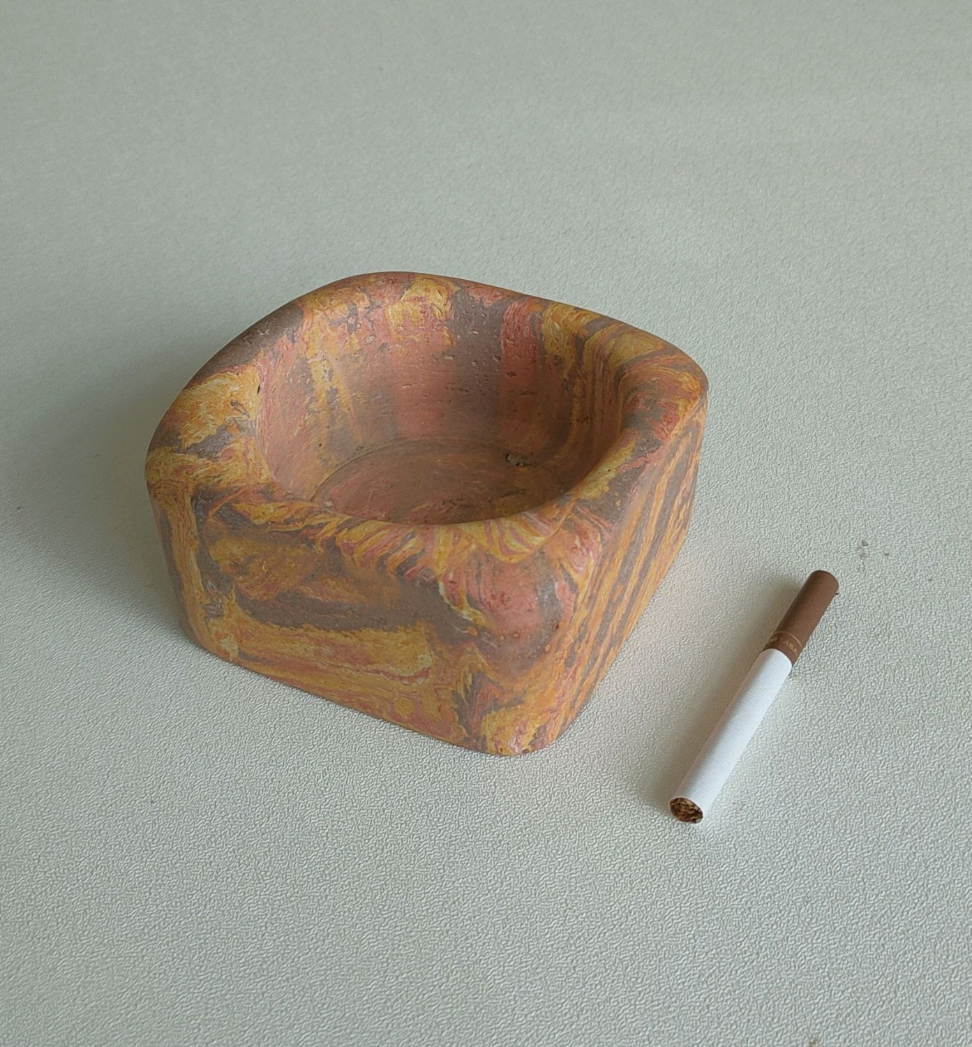 Пепельница - купить в Майкопе, цена 350 руб., продано 4 сентября 2019 - Коллекци