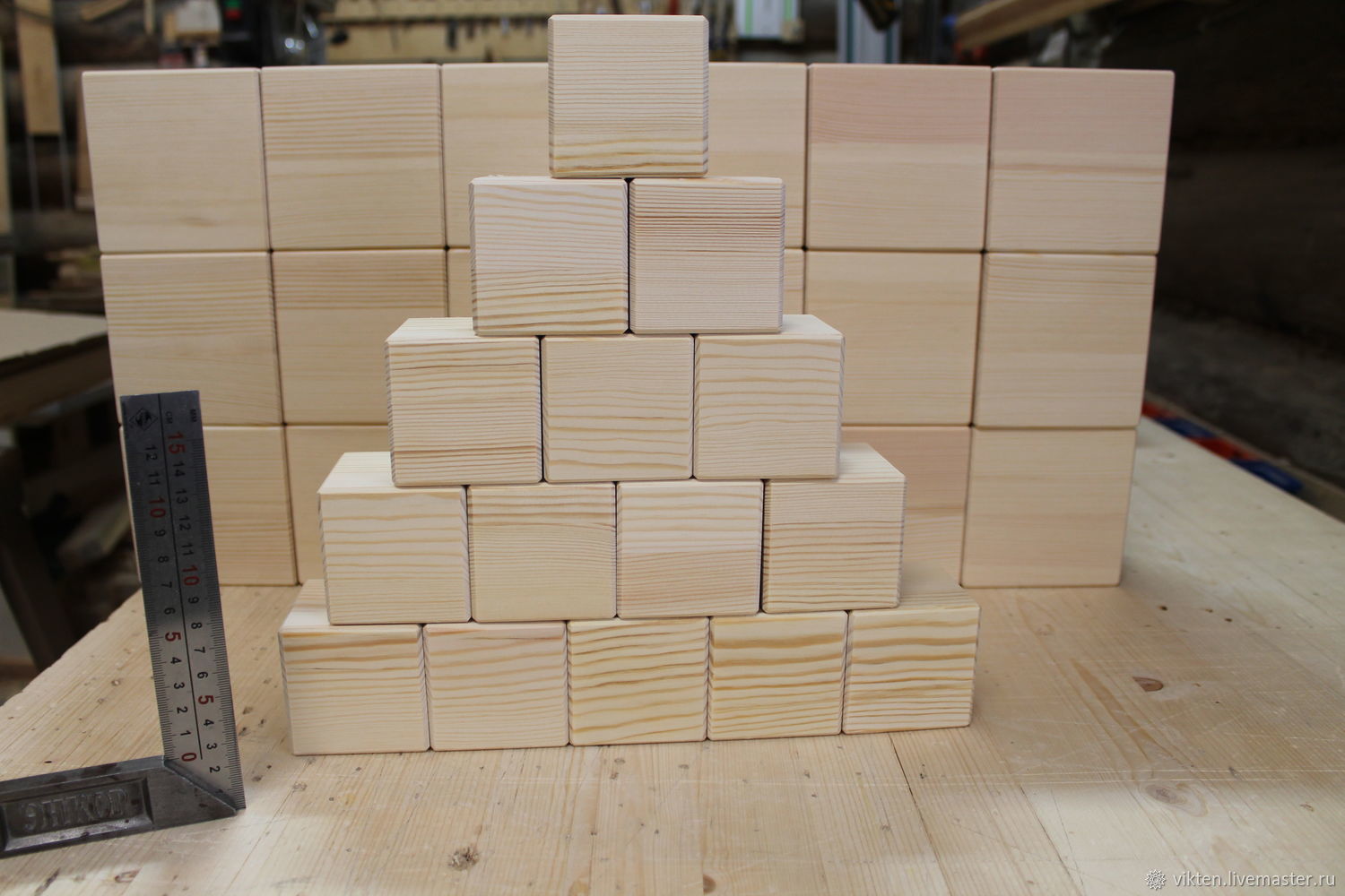 Купить куб барнаул. Деревянные кубики. Деревянный куб. Кубики деревянные неокрашенные. Деревянные кубики заготовки.