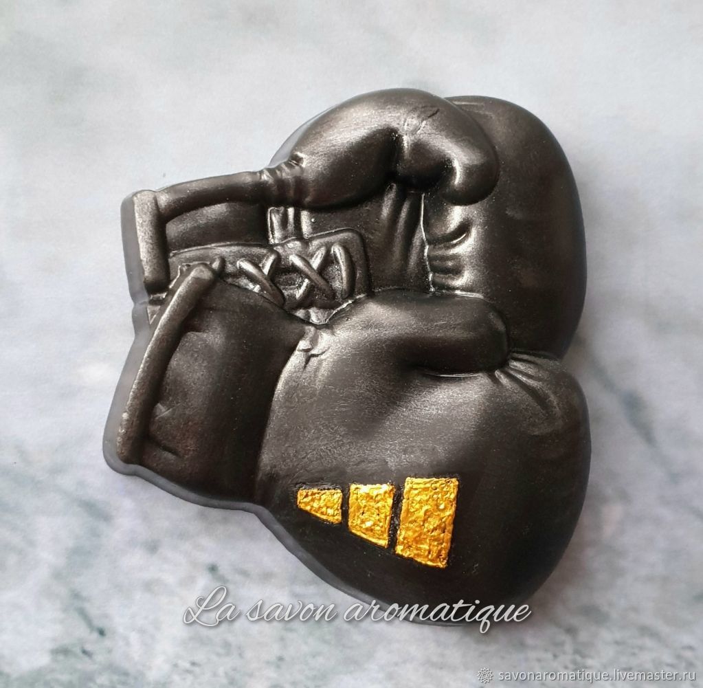 Перчатки силиконовые для мытья посуды. Перчатки силиконовые. Силиконовая перчатка для уборки. Мыть посуду в перчатках. Пластиковая форма боксерские перчатки.