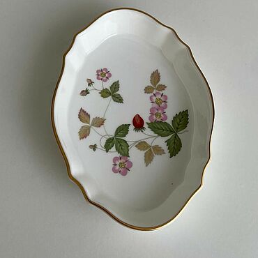 Винтаж ручной работы. Ярмарка Мастеров - ручная работа Винтаж: Wedgwood блюдце Wild Strawberry для украшений и мелочей, винтажное. Handmade.