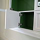 Шкаф навесной со стеклянными дверцами. Полки. Красивая мебель ручной работы (7208327). Ярмарка Мастеров.  Фото №4