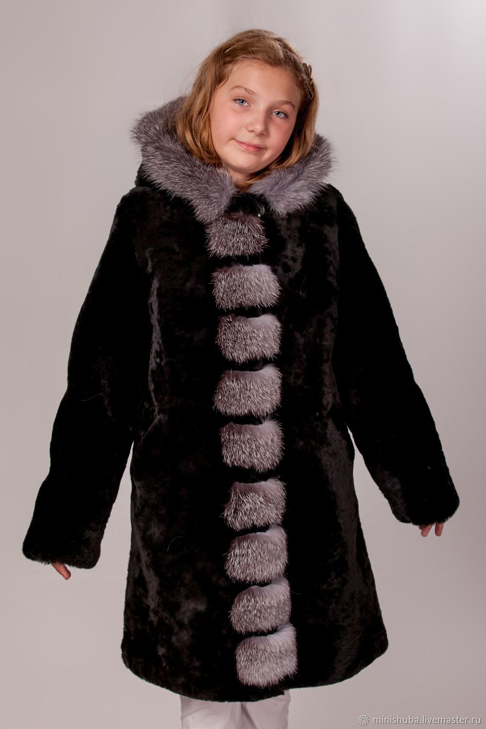 Children's fur coat made of natural fur model 31 – купить на Ярмарке  Мастеров – H10BPCOM | Childrens outerwears, St. Petersburg