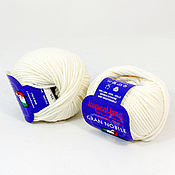 Yarn: 100% silk