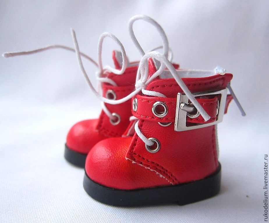Обувь для игрушек