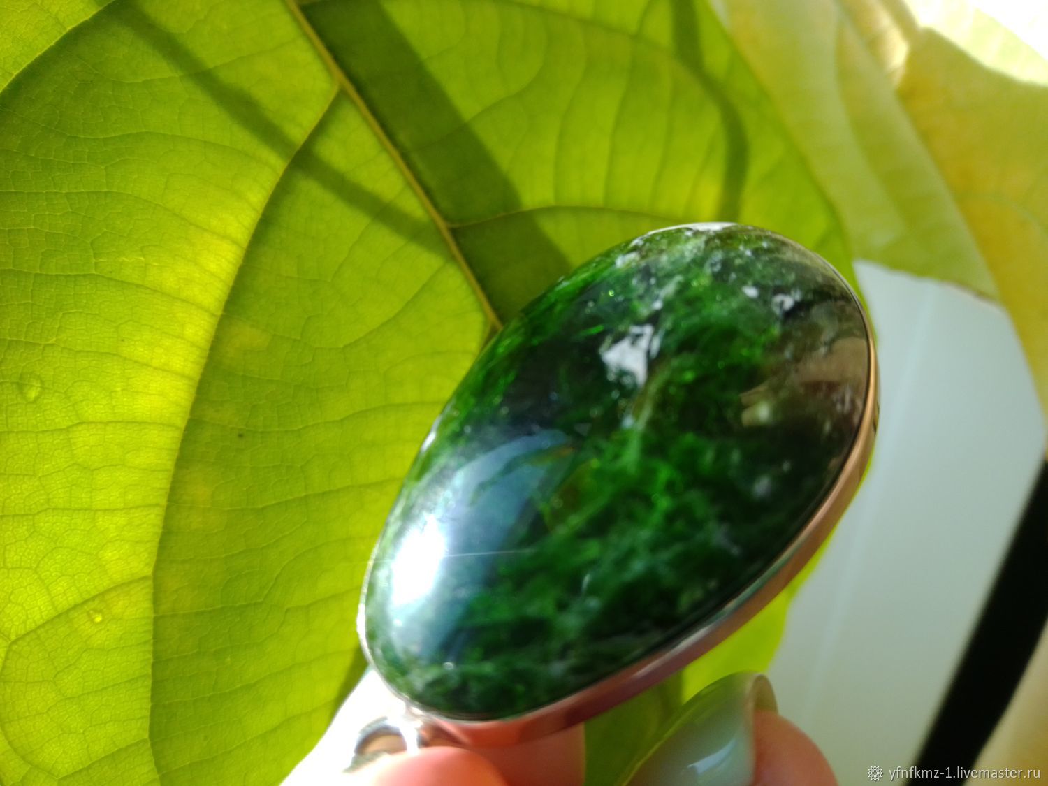 Хромдиопсидом