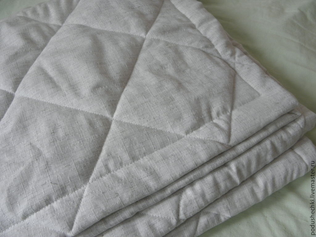Одеяло хлопок лен. Льняной стеганый плед. Стеганое полотно для одеял. Стеганные ткани для одеял. Стеганое льняное покрывало.