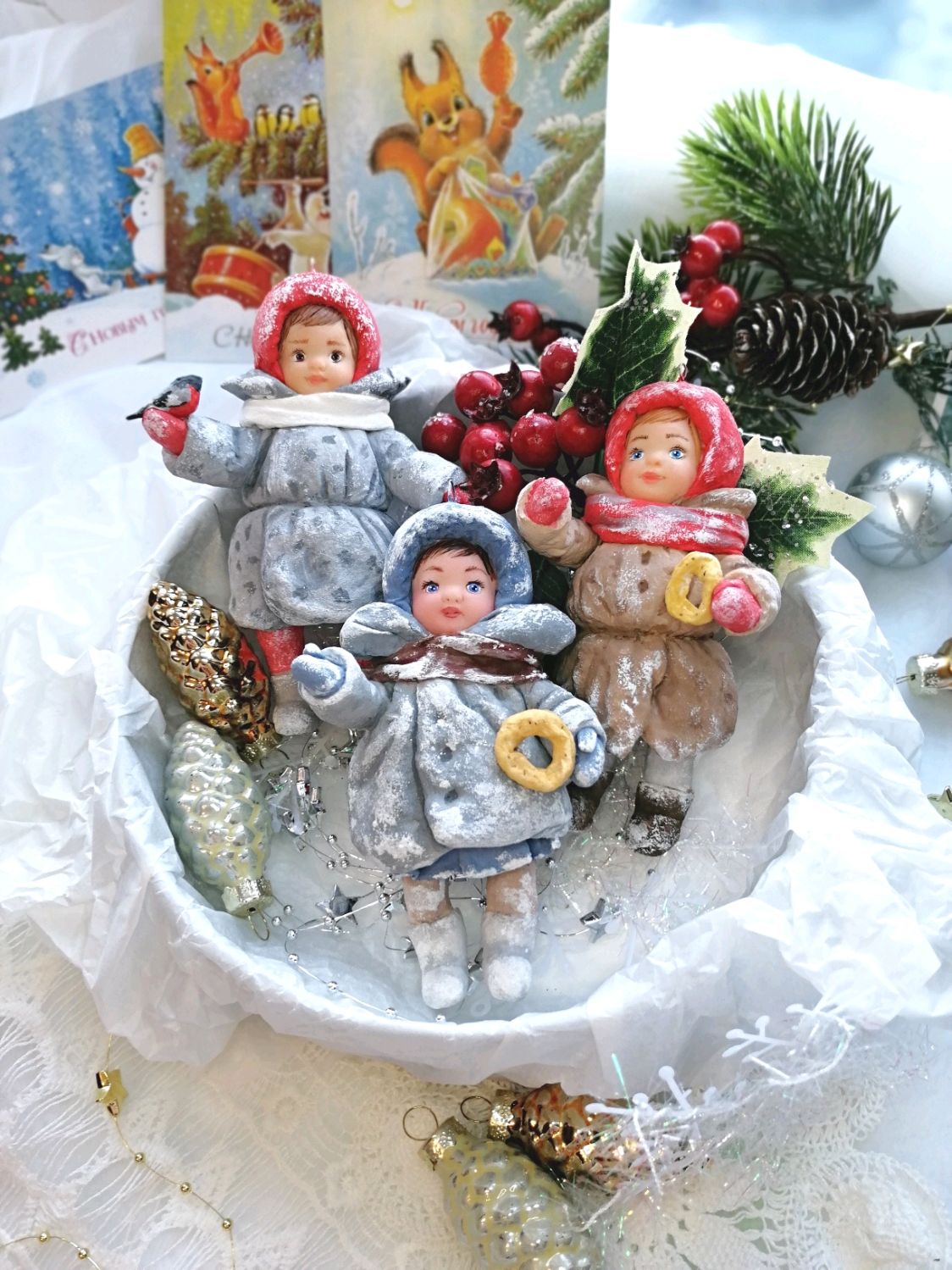 Ватная игрушка на ёлку. Девочка с бубликом. Дети СССР