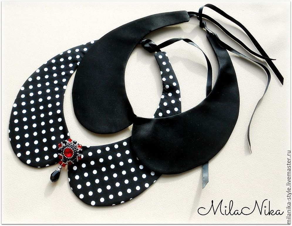 Темно зеленая блузка в горошек. Белое платье в горох. Платье в горошек с воротником. Воротник в горошек. Воротники для блузы в горошек.