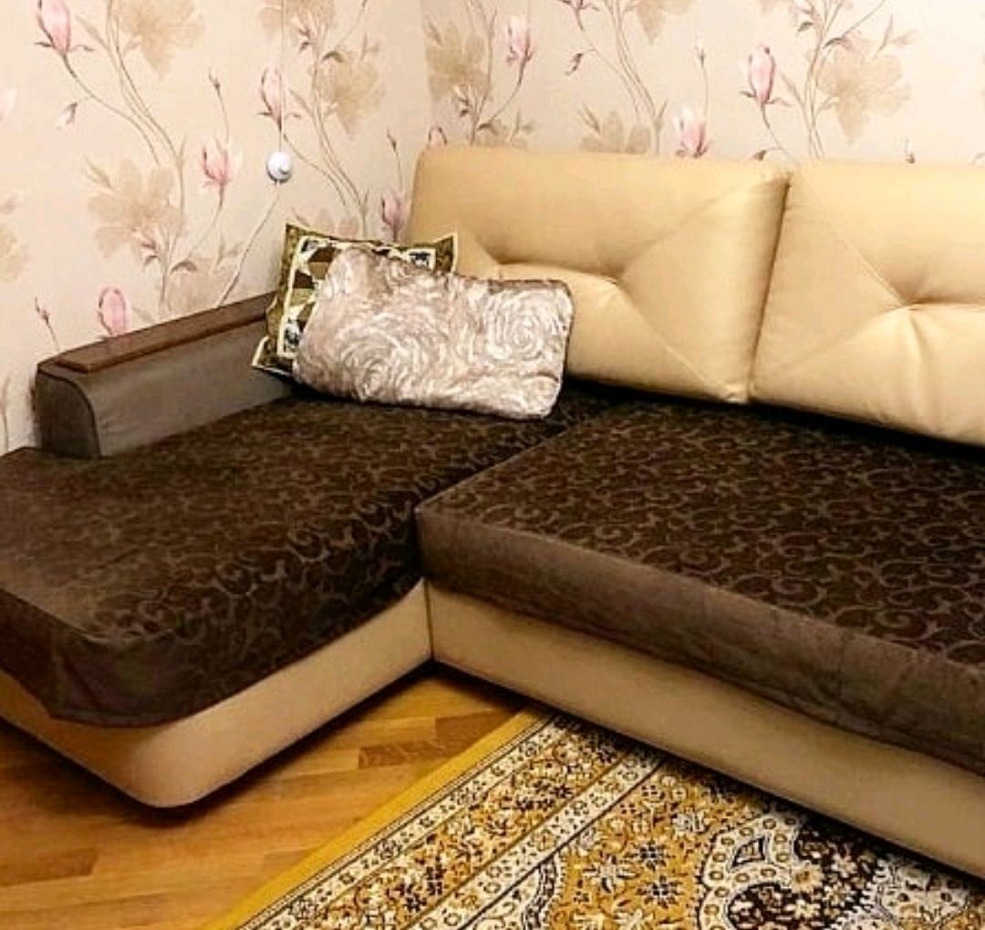 Еврочехлы: Чехлы на резинке для диванов