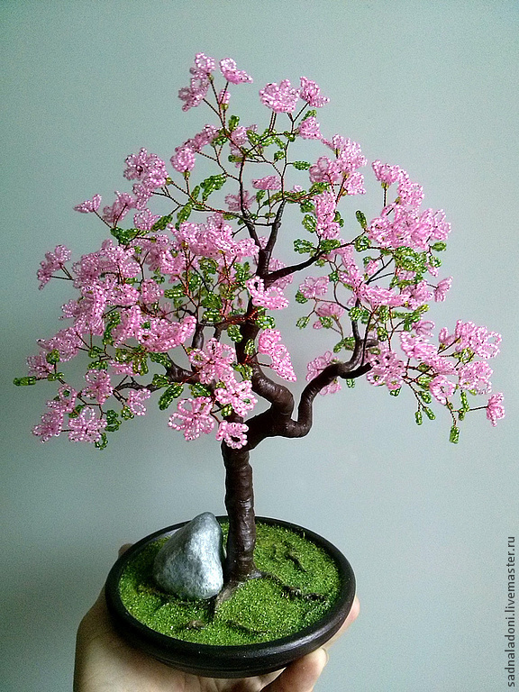 Сакура дерево из бисера фото