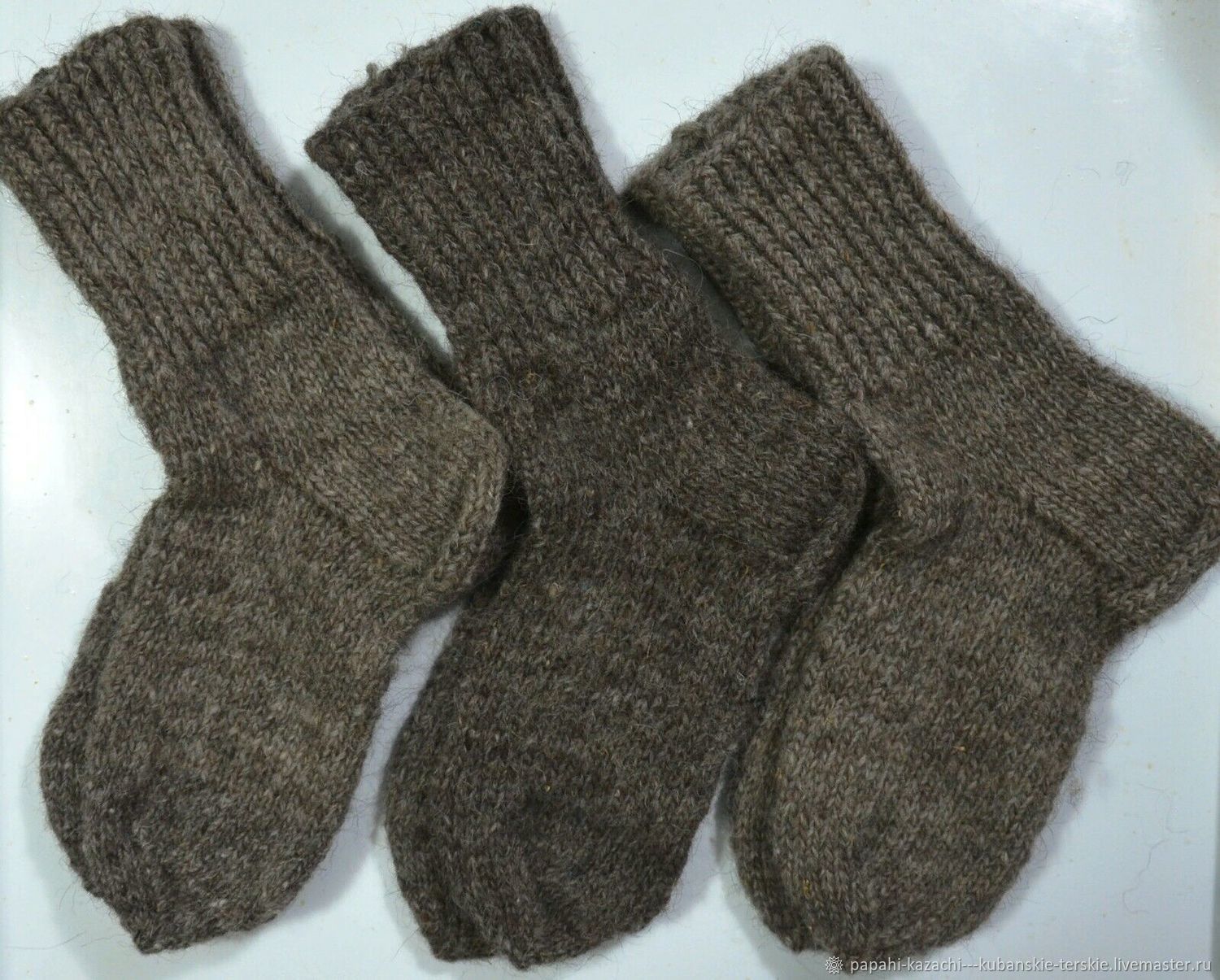 Вязаные носки для солдат