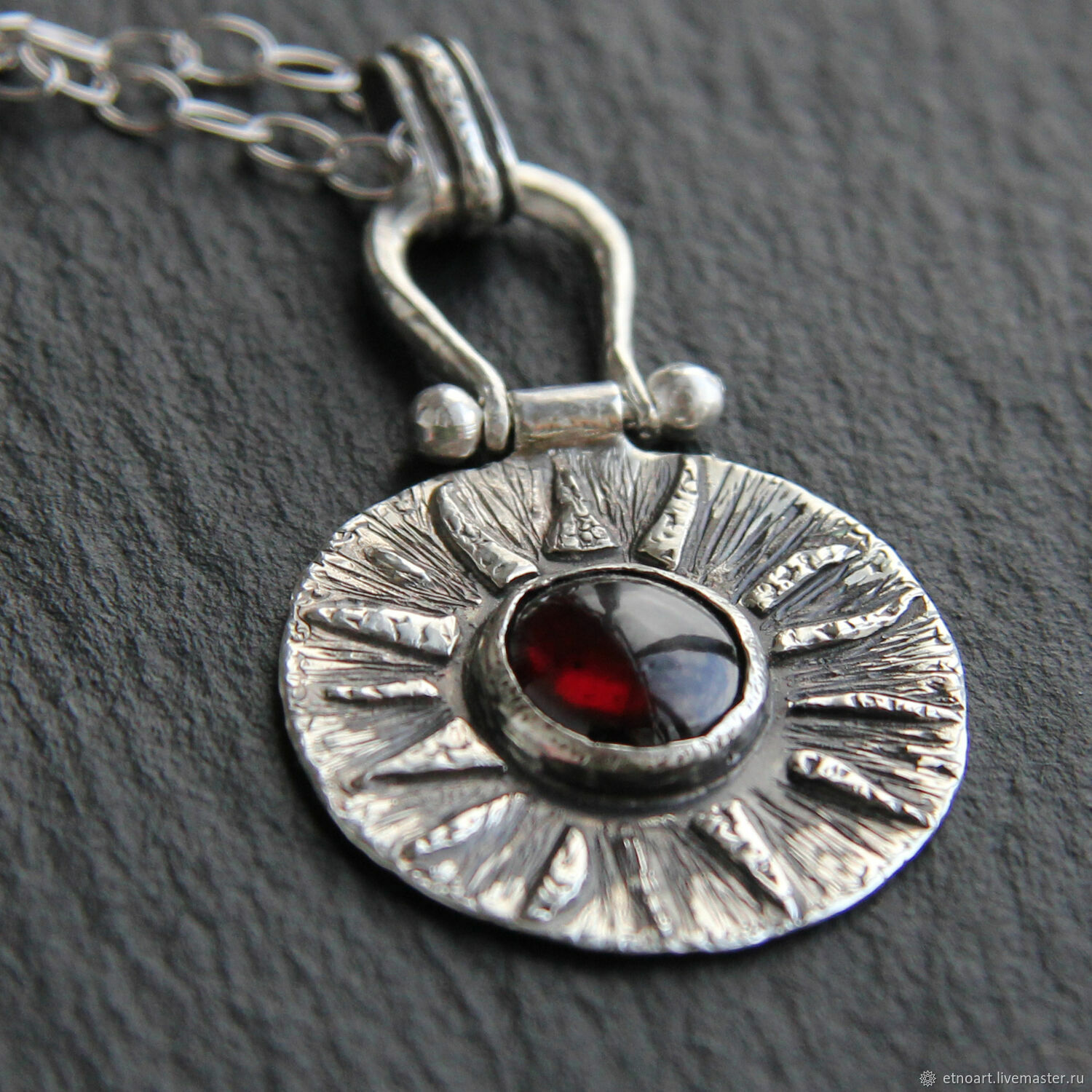 Silver pendant with garnet, Pendants, Tomsk,  Фото №1
