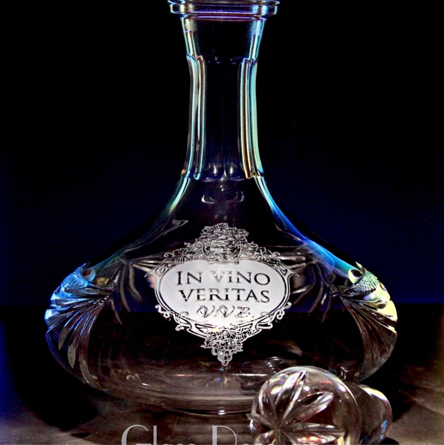 графин дизайнерский. графин-штоф 500 мл "пиэркуб". хрустальная бутылка для виски. лучшие графины. декантер для вина rcr.