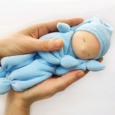 Куклы и игрушки ручной работы. Ярмарка Мастеров - ручная работа Вальдорфская кукла-бабочка, игрушка для новорожденного. Handmade.