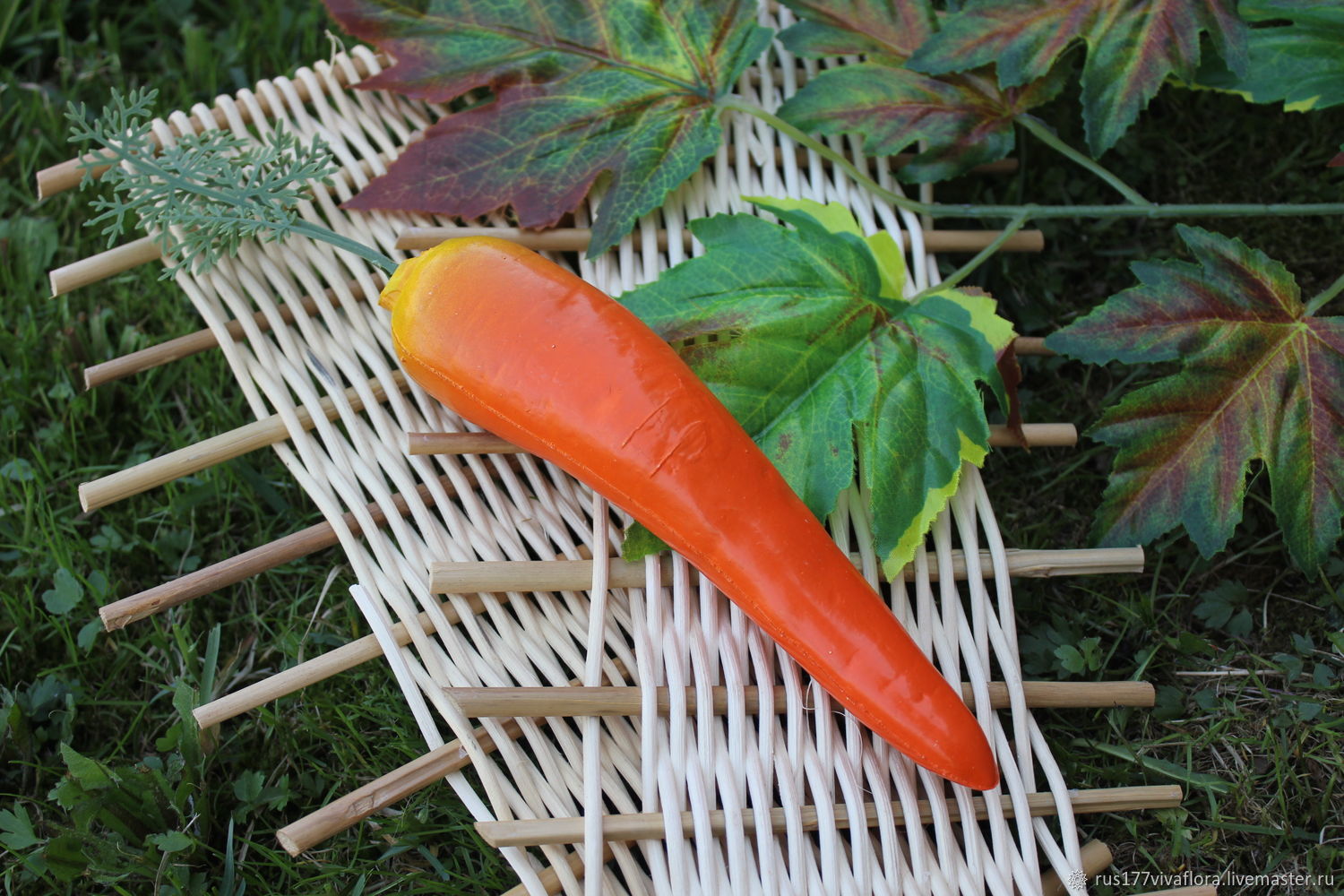 Муляж Морковь 6х4х20 см