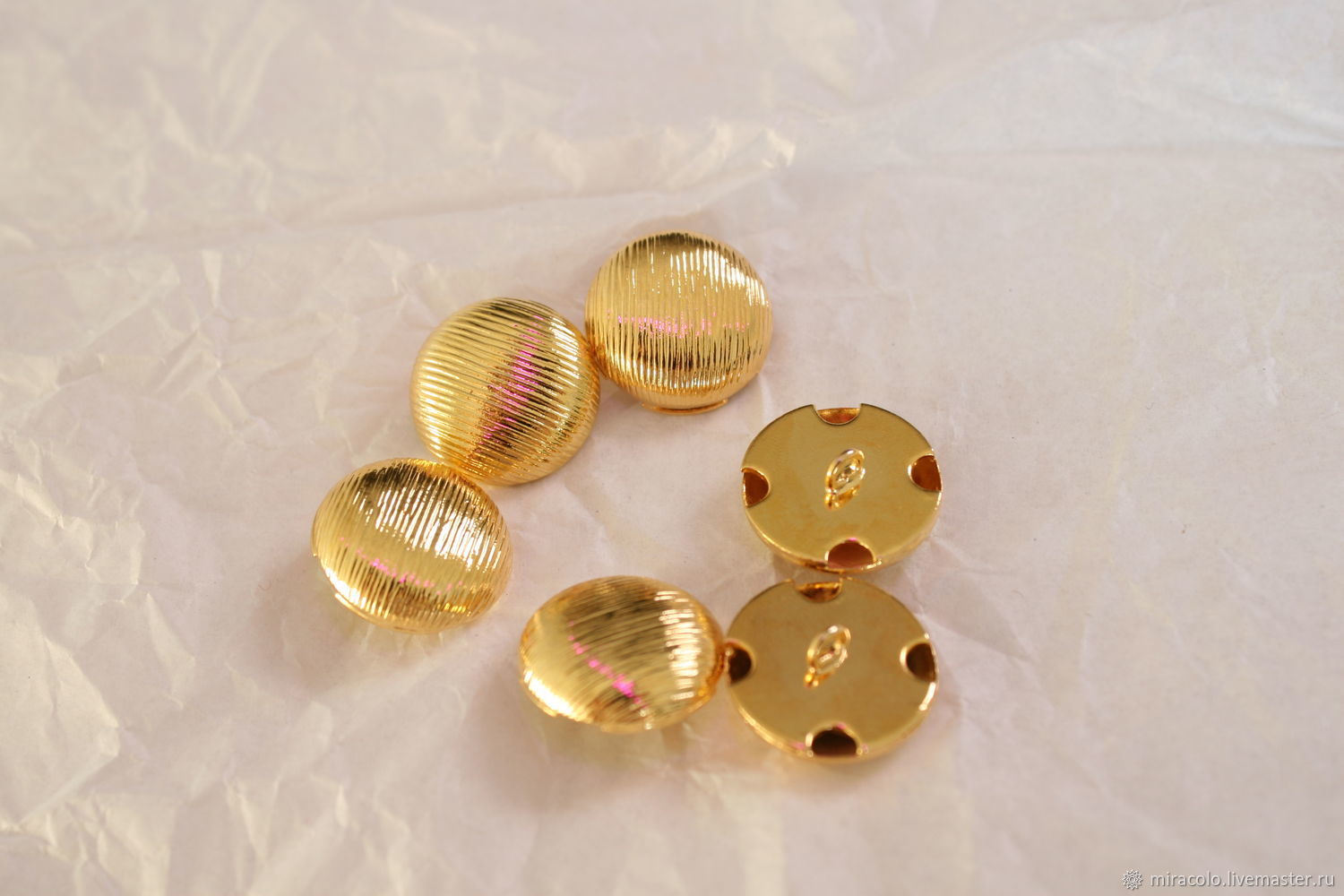 0015. Пуговица 22l. 38). Корозо пуговица материал. Пуговица новосибирск.