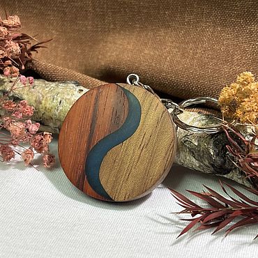 Аксессуары ручной работы. Ярмарка Мастеров - ручная работа Брелок "Инь-Ян". Handmade.