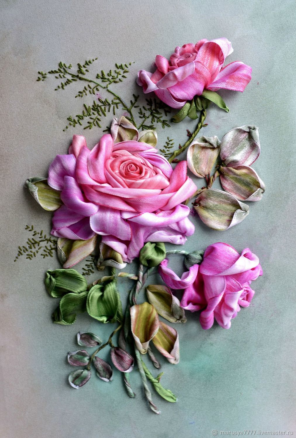 Картина из роз из лент - 93 фото