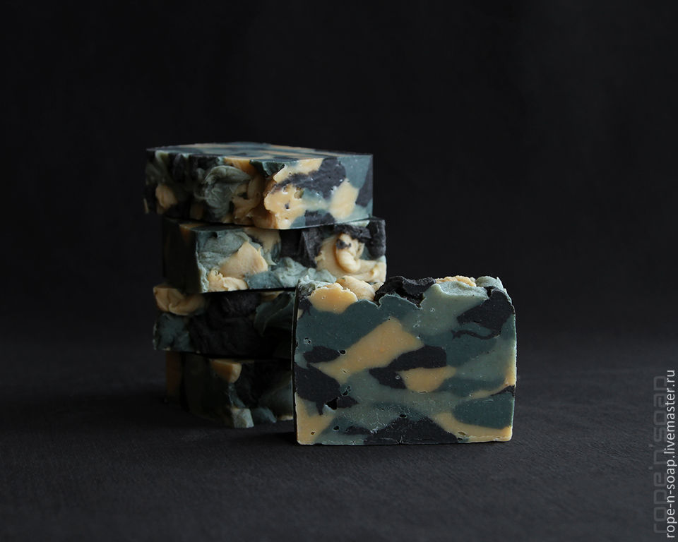 Alien romulus soap2day. Мыло камуфляж с нуля. Необычный камуфляж. Мыло ручной работы. Подарок камуфляж.