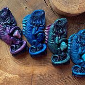 Lapis lazuli dragon brooch( talisman stone)