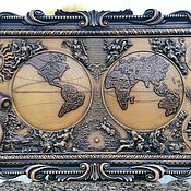 Резное деревянное панно «Карта мира»