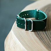 Украшения handmade. Livemaster - original item NATO leather watchband (NATO strap) green. Handmade.