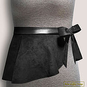 Pencil skirt made of genuine leather with pleats (t-green)