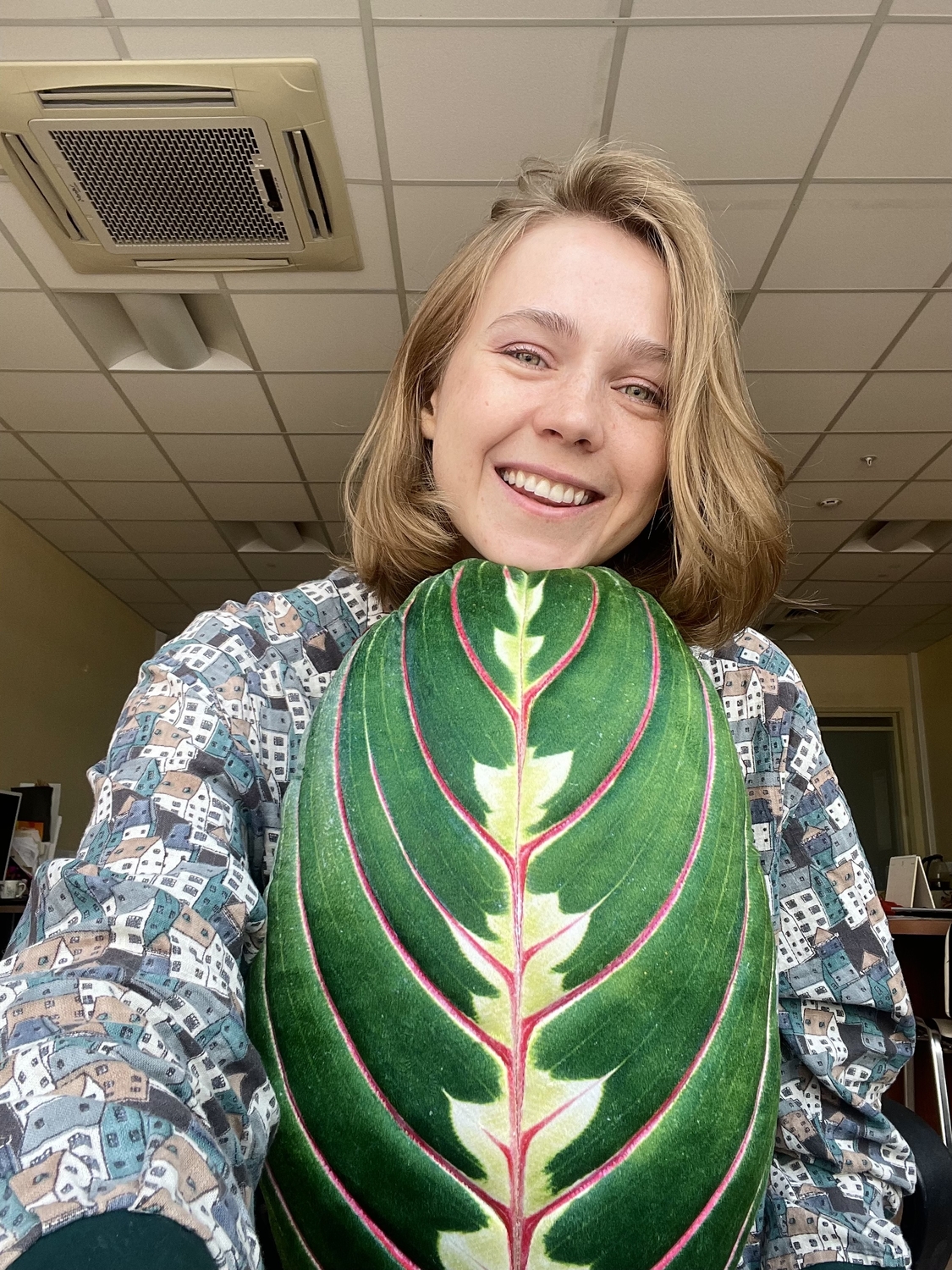 подушка из новой коллекции реалити)