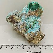 Зелёный гранат Андрадит. Камни и минералы