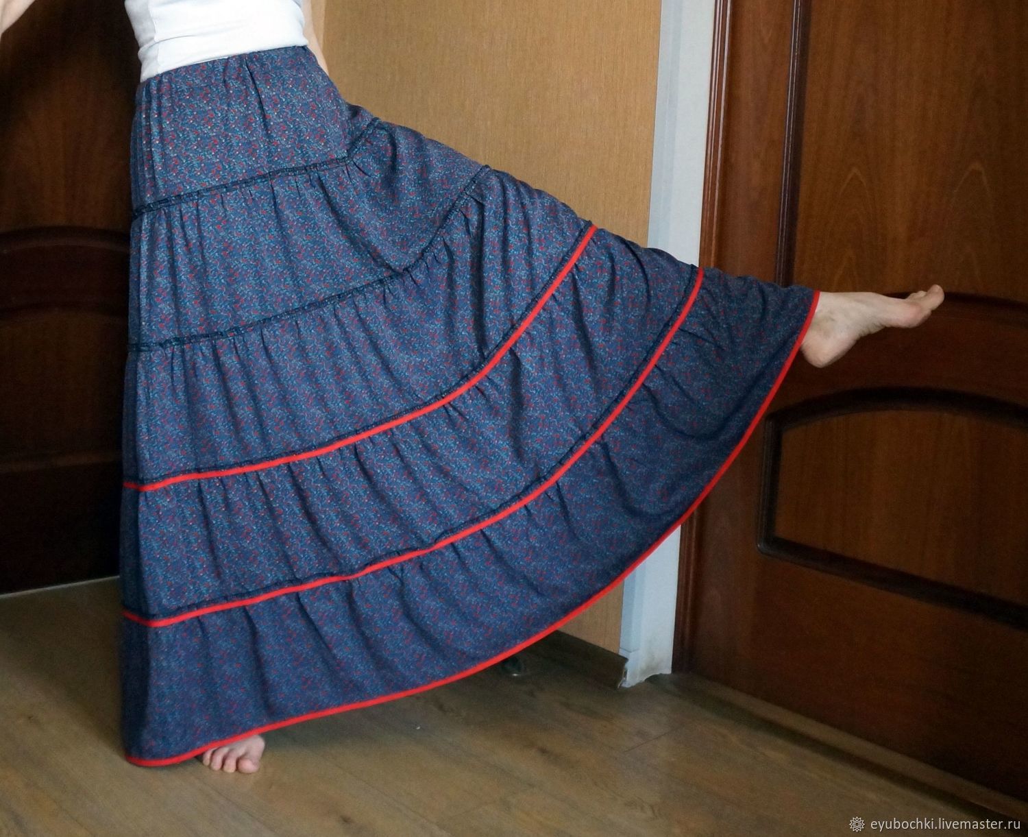 Трехъярусная юбка. Многоярусная юбка. Юбка ярусами. Многоярусная юбка на резинке.