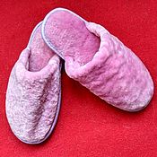 Обувь ручной работы handmade. Livemaster - original item Sheepskin slippers pink closed cape. Handmade.