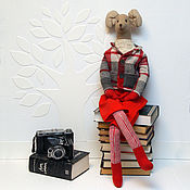 Текстильная кукла малышка с набором одежды и сумкой