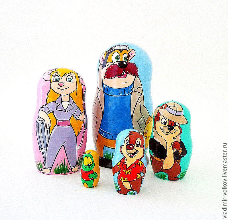 buy matryoshka dolls