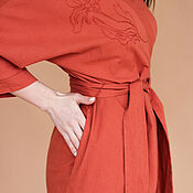 Халат кимоно изо льна, с вышивкой ручной работы