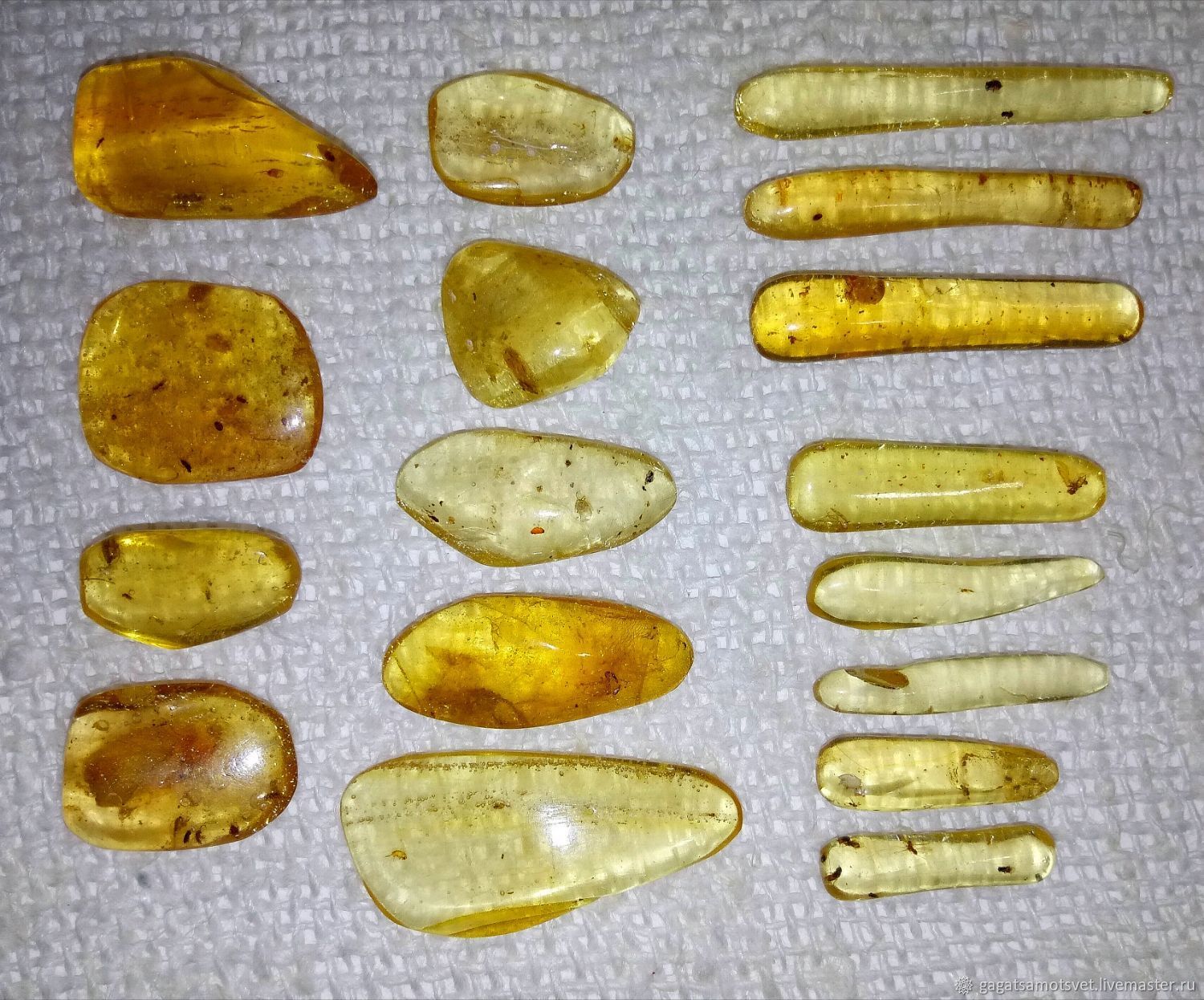Унгварит. Копал тропический янтарь. Копал камень. Копал каури. Как выглядит копал.