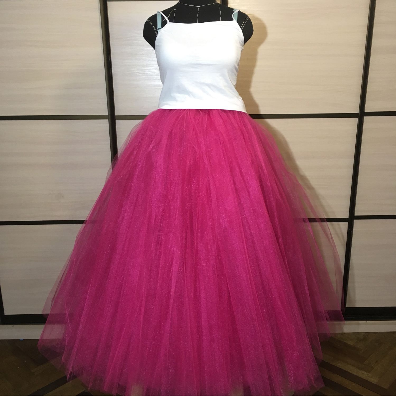 Цветная пачка. Юбка из фатина. Пышная юбка из фатина. Цветная фатиновая юбка. Пышная розовая юбка.