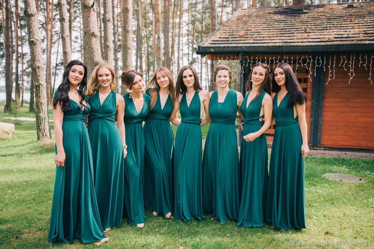 Подружки невесты в длинных платьях