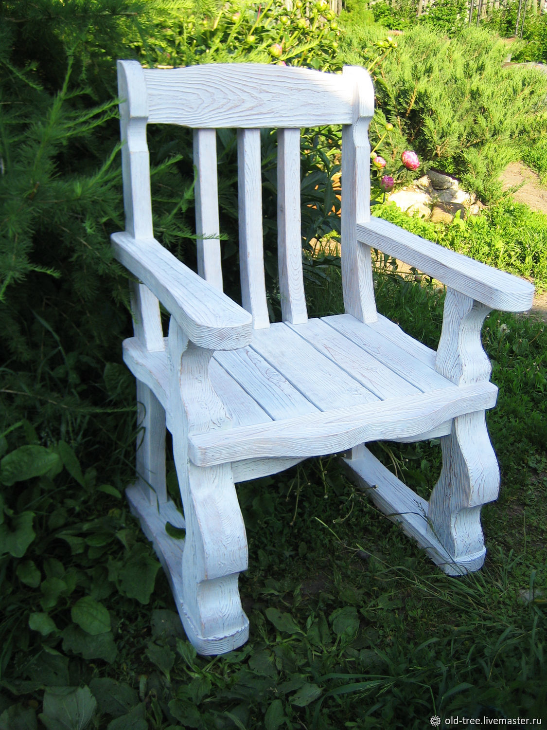 Кресло пластиковое для сада кафе дачи 60x62x89 белое