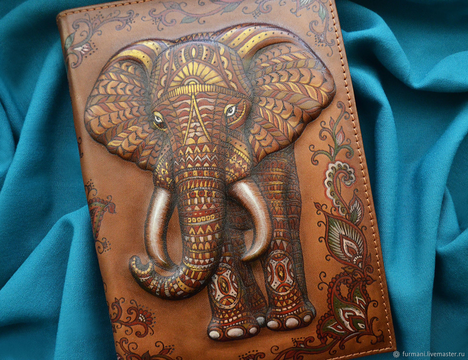 блокнот со слоном. блокнот в индийском стиле. ежедневник со слоном. блокнот слон. розовый слоненок в очках.